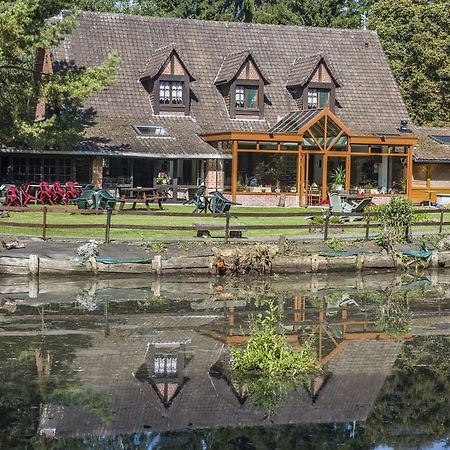 Auberge Du Bord Des Eaux - Demi-Pension Assuree Sur Reservation Saint-Amand-les-Eaux Dış mekan fotoğraf