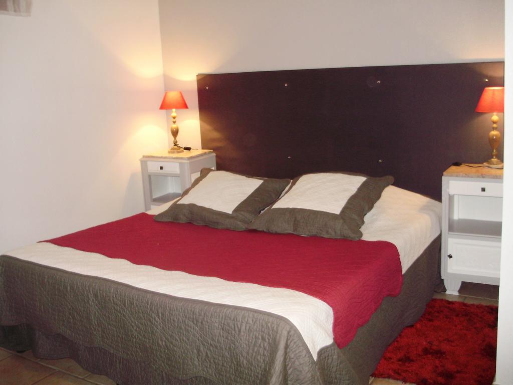 Auberge Du Bord Des Eaux - Demi-Pension Assuree Sur Reservation Saint-Amand-les-Eaux Dış mekan fotoğraf