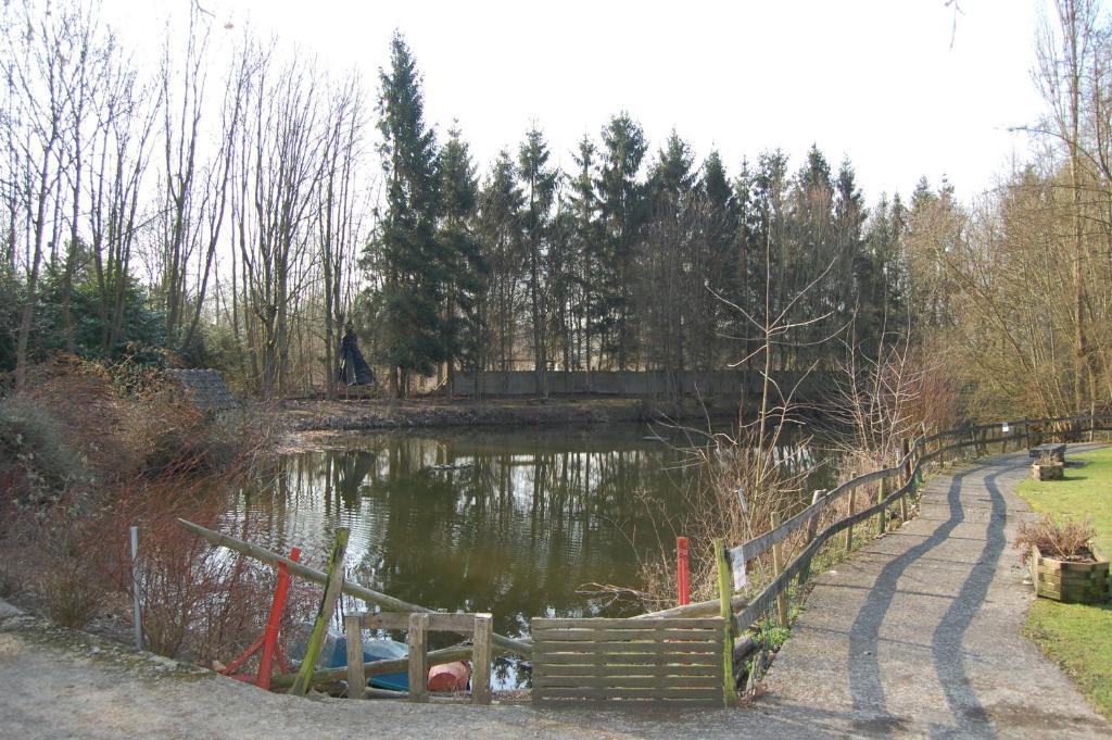 Auberge Du Bord Des Eaux - Demi-Pension Assuree Sur Reservation Saint-Amand-les-Eaux Dış mekan fotoğraf