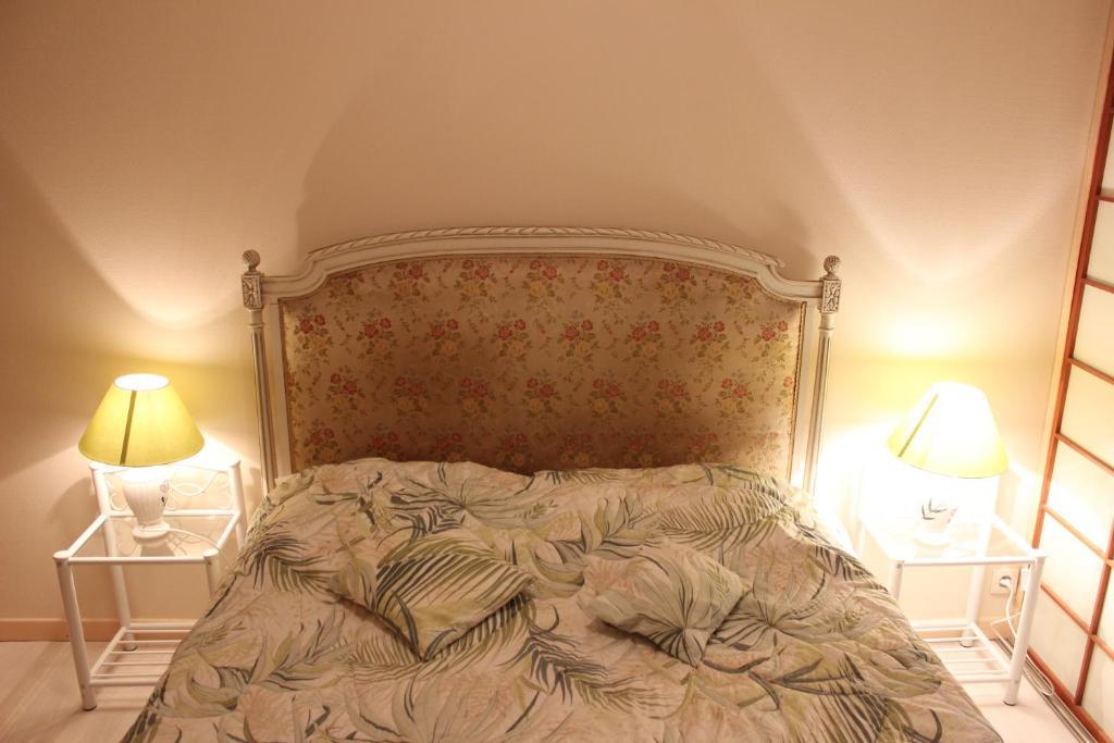 Auberge Du Bord Des Eaux - Demi-Pension Assuree Sur Reservation Saint-Amand-les-Eaux Oda fotoğraf
