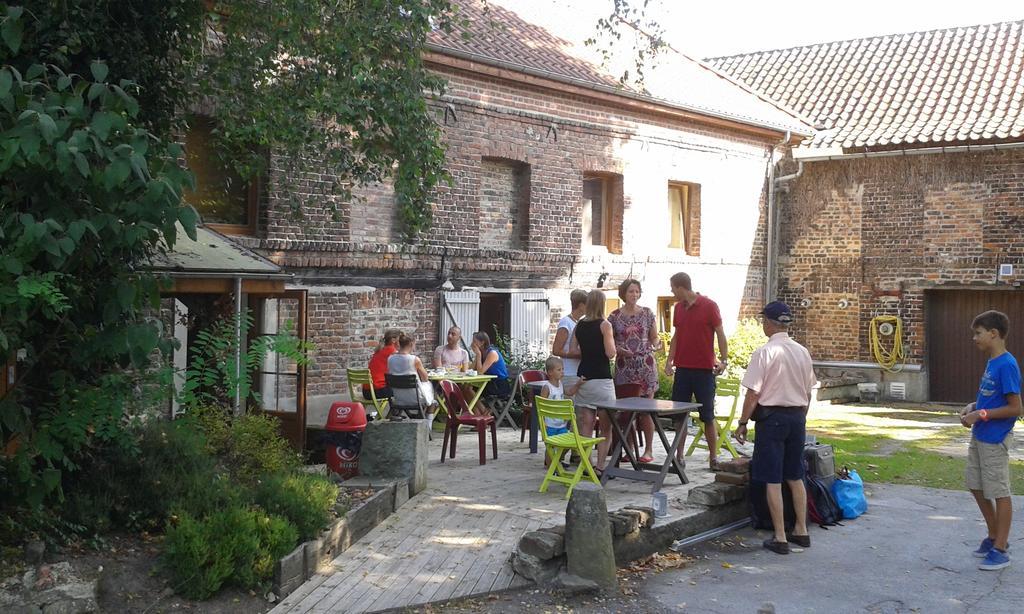 Auberge Du Bord Des Eaux - Demi-Pension Assuree Sur Reservation Saint-Amand-les-Eaux Dış mekan fotoğraf